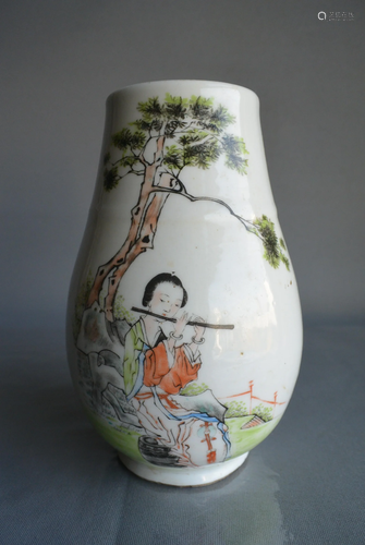 A vase poems on a lady of the Republic of China