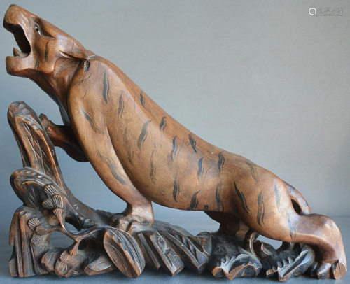 Qing Dynasty hardwood sculpture uphill tiger decoration