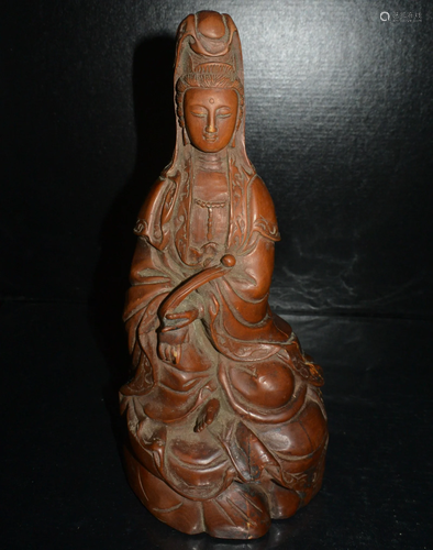 Qing Dynasty stanasty Huangyang wood statue of Guanyin