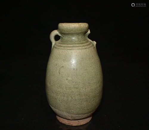 Celadon Vase Longquan Song dynasty