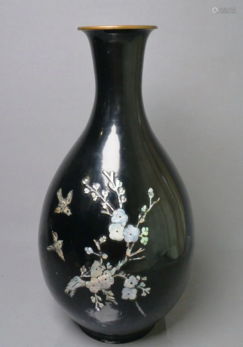 Qing Dynasty bronze inlaid black glaze Yuhuchun vase