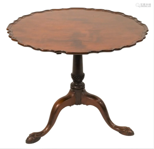 Chippendale Mahogany Tip Table, having pie crust top on