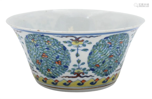 Chinese Tou Tsai Porcelain Bowl