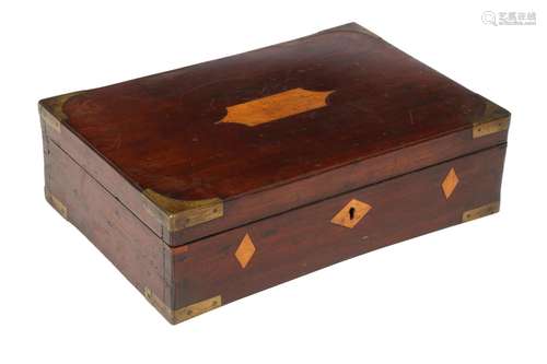 AN ANGLO-INDIAN TEAK CAMPAIGN LIDDED BOX India, 20th century