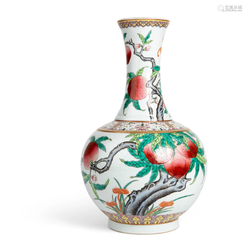 FAMILLE ROSE 'PEACH' VASE QING DYNASTY, 19TH CENTURY