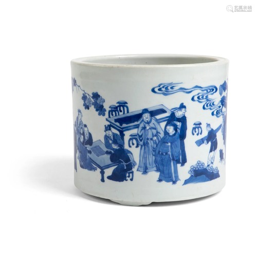 BLUE AND WHITE BRUSH POT QING DYNASTY, 19TH CENTURY