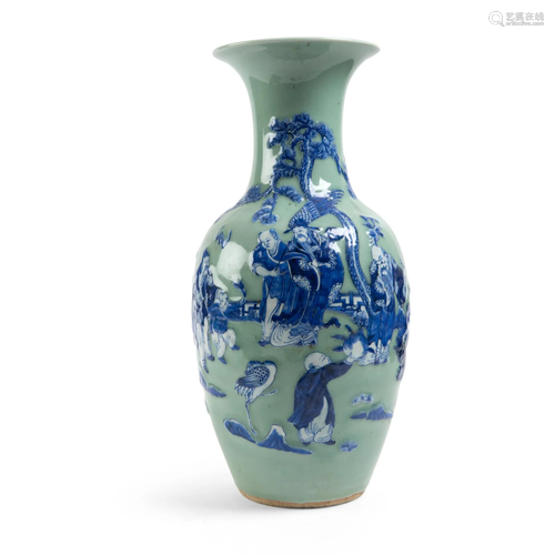 CELADON-GLAZED BLUE AND WHITE VASE QING DYNASTY,