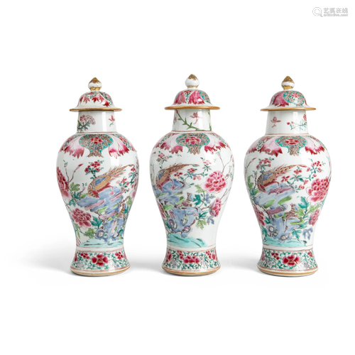 GROUP OF THREE FAMILLE ROSE LIDDED BALUSTER VASES QING