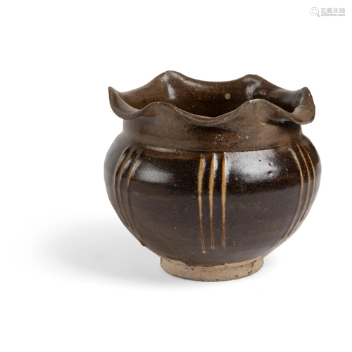 CIZHOU TYPE BROWN-GLAZED FOLIATE RIM JAR NORTHERN SONG