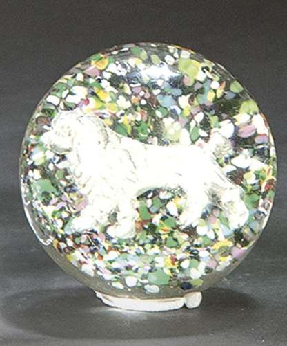 Glass paperweight with mercury dog inside h. 1.940. Height: ...