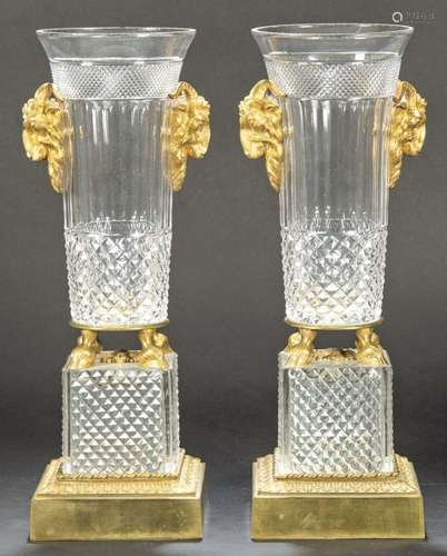 Pair of cut glass and bronze vases, France S. XIX. With diam...
