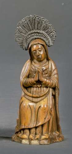 . "Seated Virgin" carved in ivory, Indo-Portuguese...