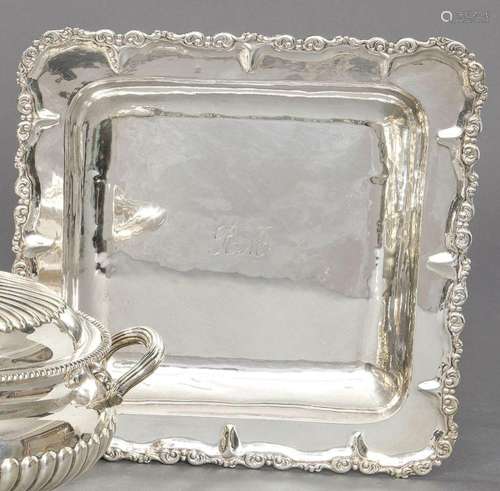 Square serving tray in Peruvian silver punched Law 900. With...