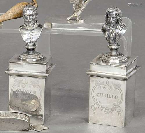 Pair of Spanish silver tobacco boxes pp. S. XX. With the bus...