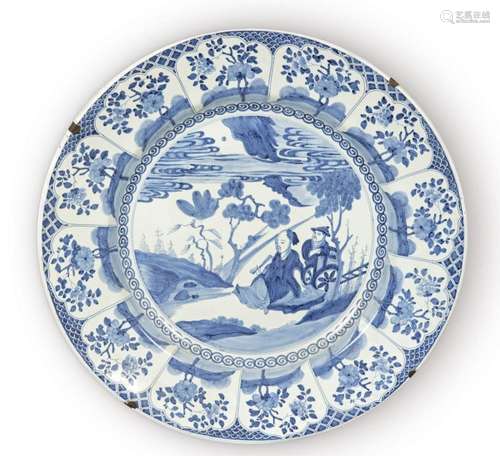 Large European ceramic plate type Kraak S. XX. With decorati...