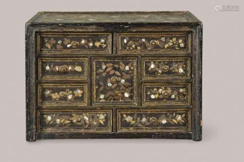 «Namban» desk from the Momoyama period (1573-1615) in wood w...