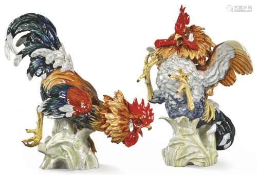 Pair of enameled porcelain fighting cocks from Algora, 50-60...