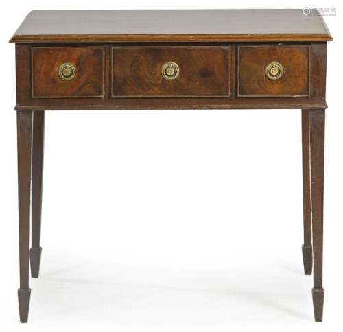 Jorge III desk table, with three drawers on the front in mah...