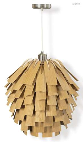 Tom Raffield Scots model ceiling lamp, made of layers of oak...