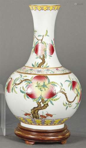 Chinese long-necked porcelain vase with polychrome enamels, ...