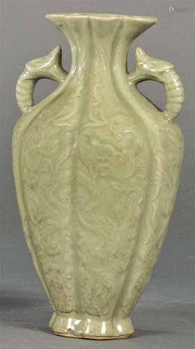 Chinese porcelain vase with celadon glaze, Qing Dynasty 19th...