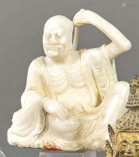 Buddha carved in alabaster, Burma S. XIX. size: 9 x 3 x 8 cm...