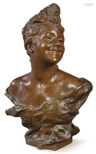 Georges Van der Straeten (1856-1925) "Female Bust"...