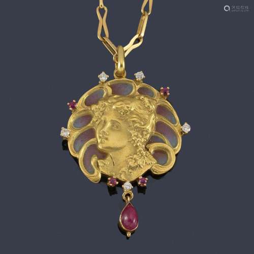 Modernist pendant with a classic feminine profile …