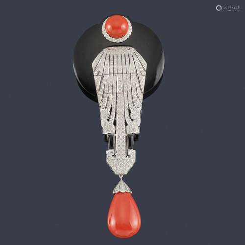 Important 'art deco' style brooch with onyx, coral...