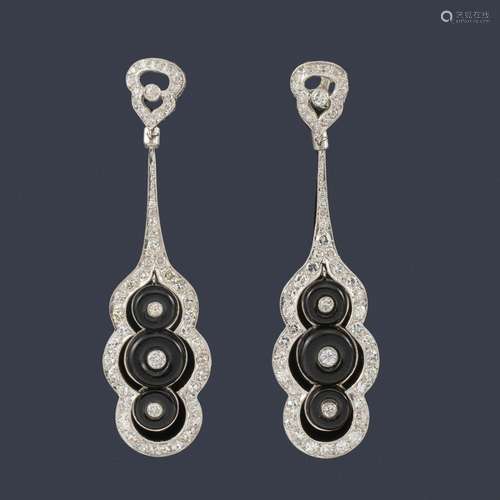 Long 'art deco' earrings with onyx and diamonds of...