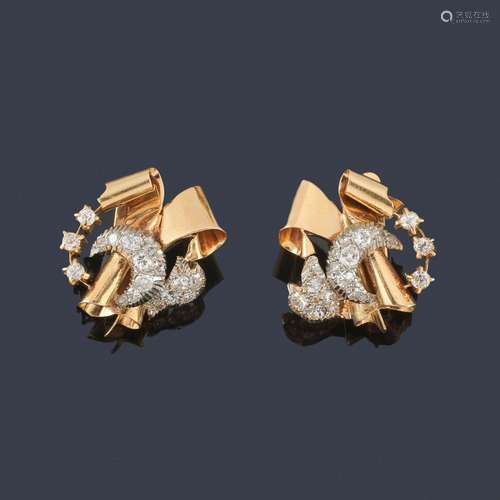 Retro earrings with brilliant motifs on platinum w…