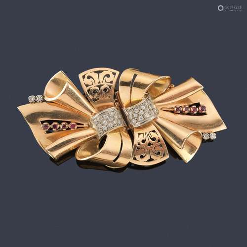 Retro double clip brooch with diamonds and synthet…