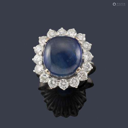 Ring with central sapphire in cabochon approx. 12.…