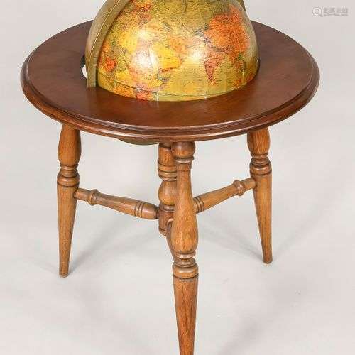 Globe terrestre avec cadre/table en bois, milieu du 20e sièc...