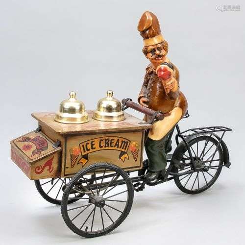 Vendeur de glaces sur tricycle, 20e siècle, fer et bois ? pe...