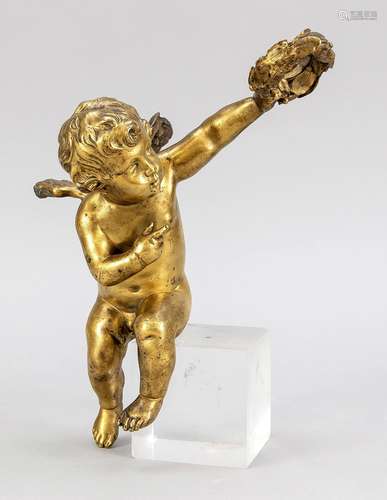 Putto avec couronne, XIXe siècle, en bronze avec dorure rési...