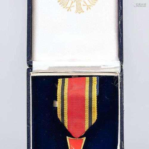 Croix fédérale du mérite avec cercueil, Allemagne, 2e moitié...