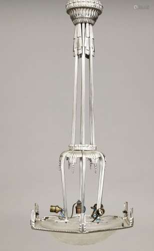 Plafonnier Art déco, vers 1930, monture en métal chromé, aba...