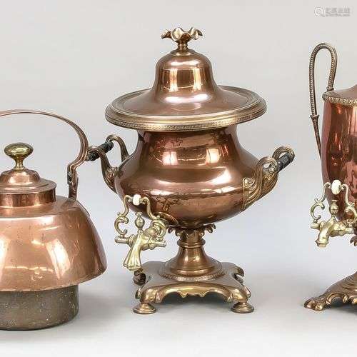 Ensemble de vases à boire chauds, fin du 19e siècle, en cuiv...