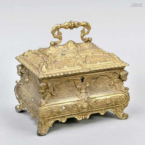 Boîte à bijoux, fin du 19ème siècle, en métal coulé avec dor...