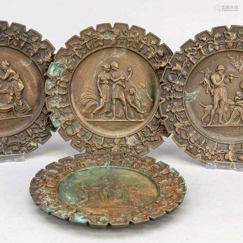 Assiette des saisons, fin du XIXe siècle, en bronze. Chacune...