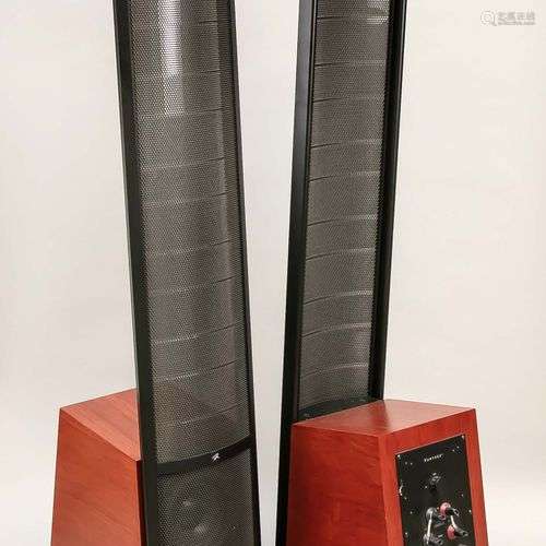 Haut-parleur électrostatique de Martin Logan, modèle ESL Van...