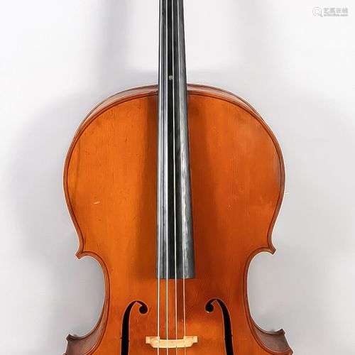 Violoncelle, 20ème siècle, avec des cordes neuves. Étiquette...