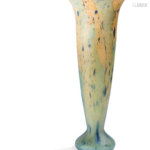 CHARLES SCHNEIDER (1881-1953) Très important vase cornet sur...