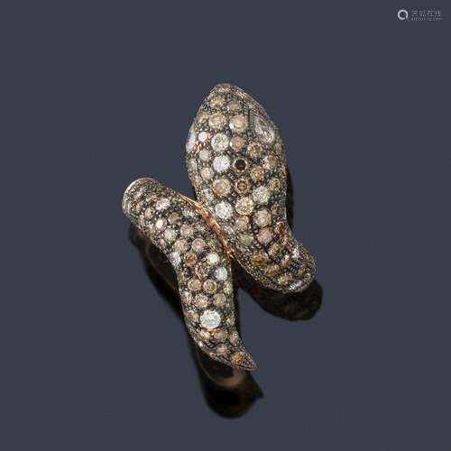 Snake-shaped ring with colorless and brown gradien…