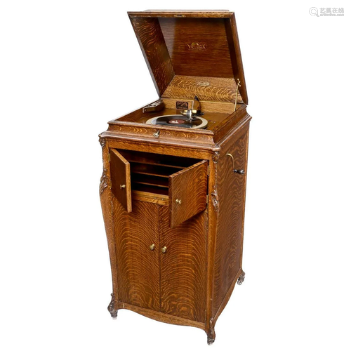 Victrola Style VV-XVI Gramophone, c. 1912