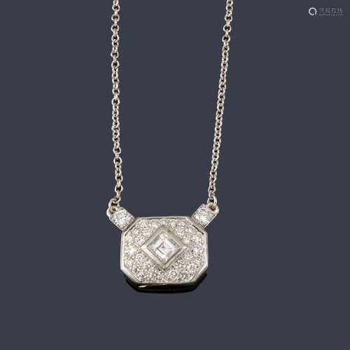 Pendant with carré and brilliant cut diamonds of a…