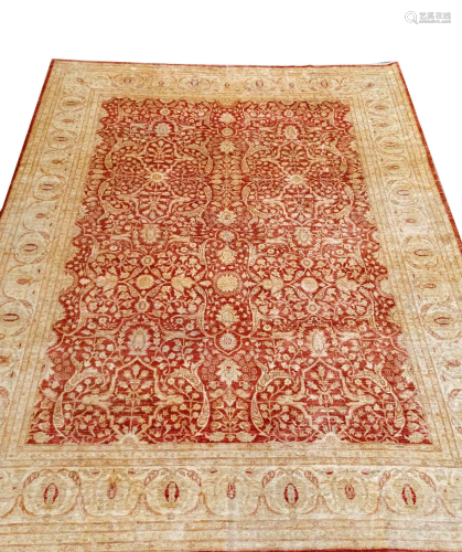 Carpet, 340 x 278 cm.