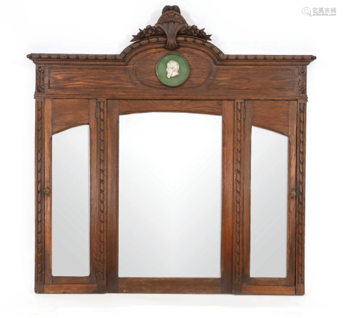 Historicist wall mirror (forme