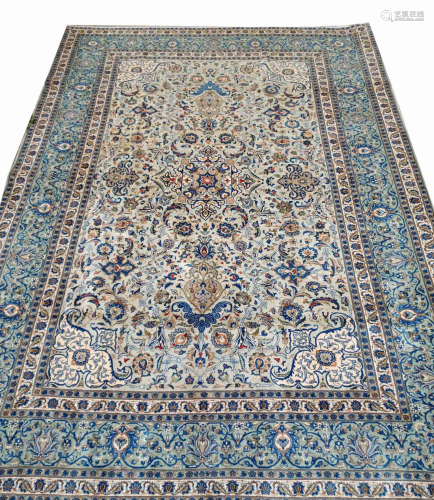 Carpet, 400 x 297 cm.
